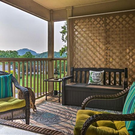 Modern Studio With Balcony About 1 Mi To Lake Lure! Exterior photo