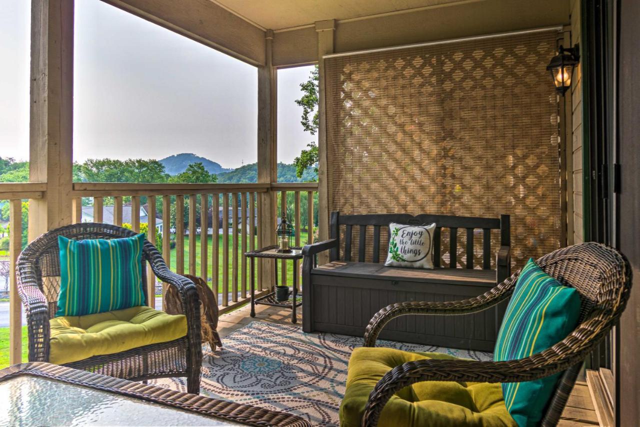 Modern Studio With Balcony About 1 Mi To Lake Lure! Exterior photo